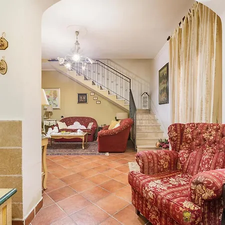 La Maison Di Mavi Bed & Breakfast *